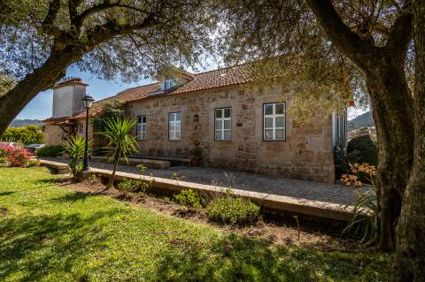 Quinta Histórica Século XIX com Negócio de Eventos Ativo e Rentável no Norte de Portugal