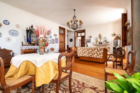 Quinta Histórica Século XIX com Negócio de Eventos Ativo e Rentável no Norte de Portugal