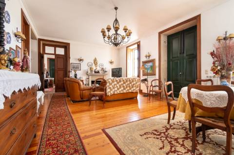 Quinta Histórica Século XIX com Negócio de Eventos Ativo e Rentável no Norte de Portugal