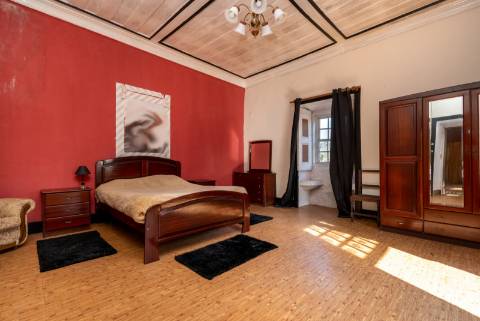 Quinta em Deocriste com 12 ha de terreno