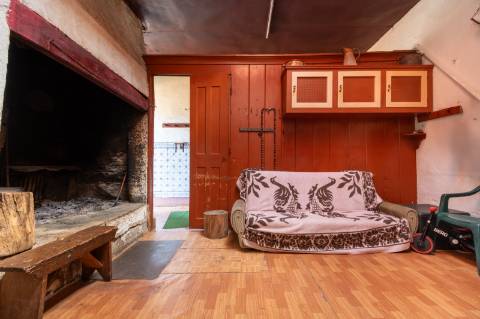 Quinta em Deocriste com 12 ha de terreno