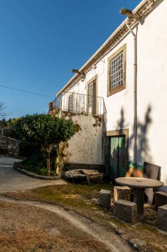 Quinta em Deocriste com 12 ha de terreno