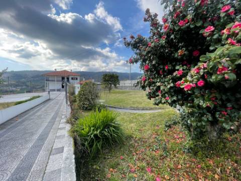 Moradia V5 em Miranda, Arcos de Valdevez