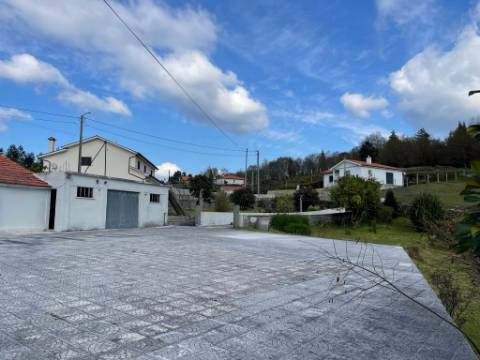 Moradia V5 em Miranda, Arcos de Valdevez