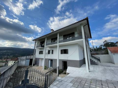 Moradia V5 em Miranda, Arcos de Valdevez