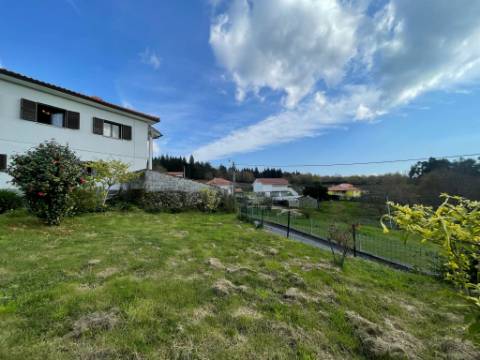 Moradia V5 em Miranda, Arcos de Valdevez