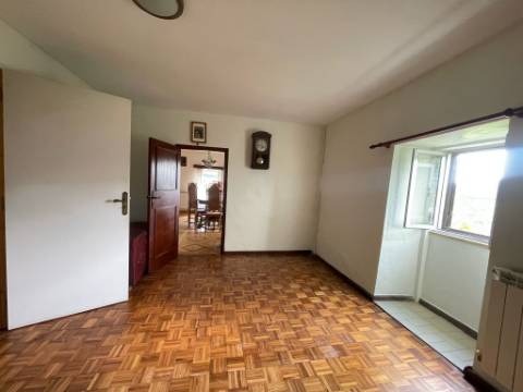 Moradia V5 em Miranda, Arcos de Valdevez