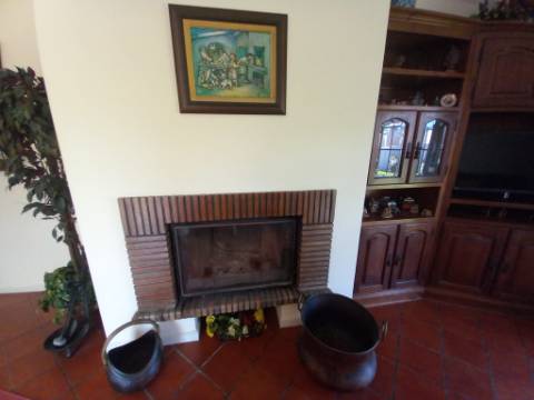 Moradia T5 com 2 salas e escritório de 3 pisos em Vila Praia d'Âncora 5 min a praia