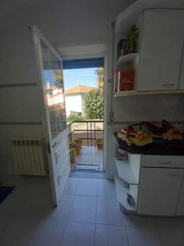 Moradia T5 com 2 salas e escritório de 3 pisos em Vila Praia d'Âncora 5 min a praia