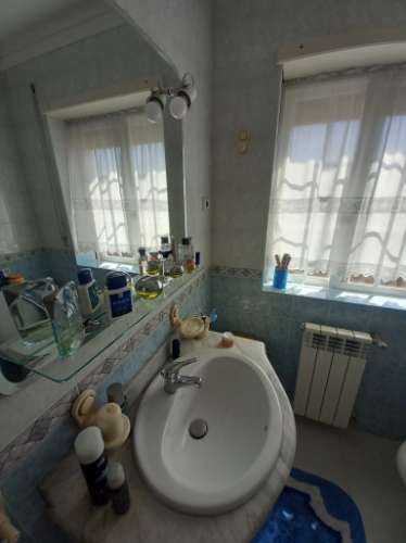 Moradia T5 com 2 salas e escritório de 3 pisos em Vila Praia d'Âncora 5 min a praia