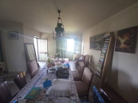 Quintinha T4, 4.000m2, vistas fantásticas