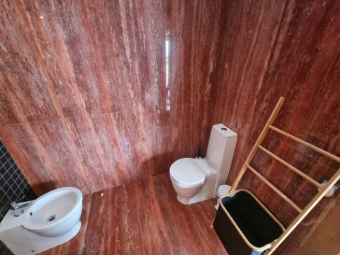 Moradia Moderna Hilltop com Vistas Panorâmicas