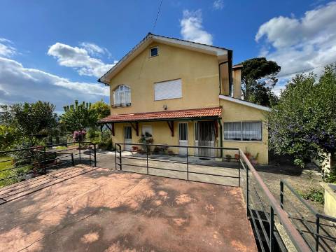 Moradia V3 em Couto, Arcos de Valdevez