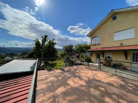 Moradia V3 em Couto, Arcos de Valdevez