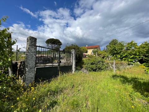 Moradia V3 em Couto, Arcos de Valdevez