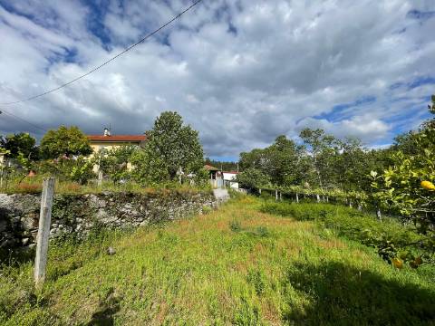 Moradia V3 em Couto, Arcos de Valdevez