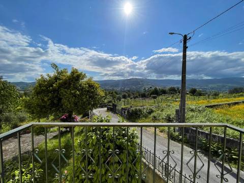 Moradia V3 em Couto, Arcos de Valdevez