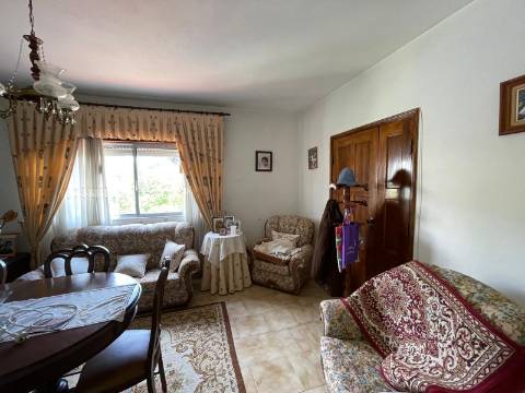 Moradia V3 em Couto, Arcos de Valdevez