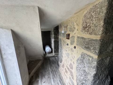 Charmosa Casa de Pedra Restaurada com Vista para a Montanha - Refoios do Lima, Ponte de Lima