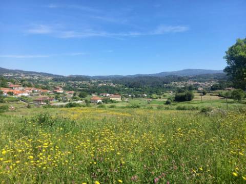 Terreno Urbano Paredes de Coura