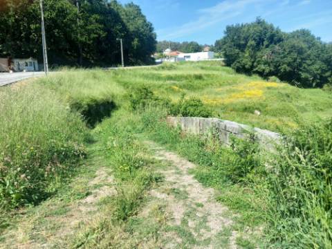 Terreno Urbano Paredes de Coura