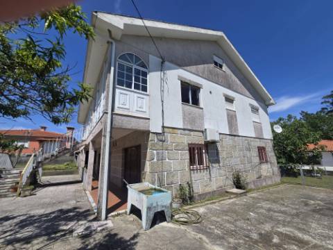 Moradia V5 em Santar