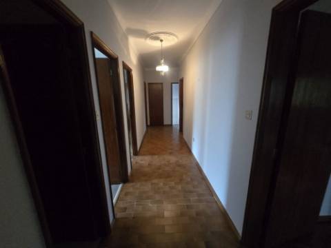 Moradia V5 em Santar