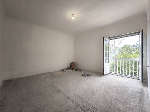 Moradia T3 em fase de acabamentos - Vilela, Arcos de Valdevez