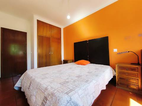 Apartamento T3 com elevador no Centro de Ponte da Barca