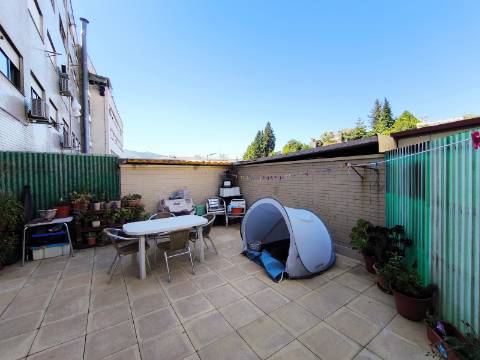 Apartamento T3 com elevador no Centro de Ponte da Barca