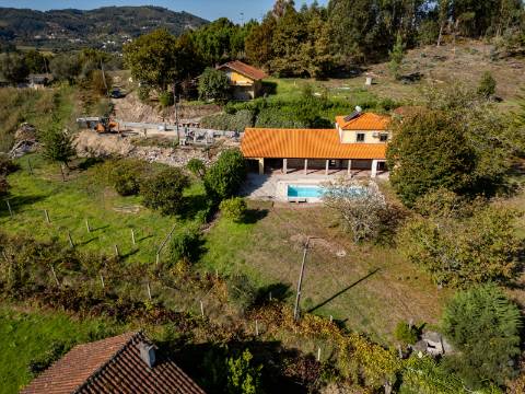 Casa de Campo com Piscina 10 minutos de Ponte de Lima