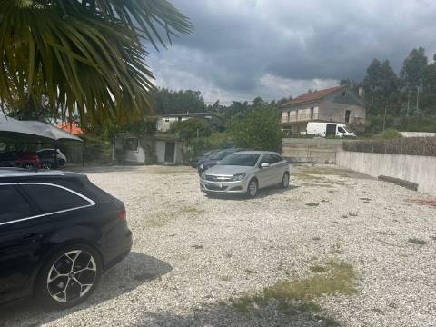 Terreno industrial 839m2