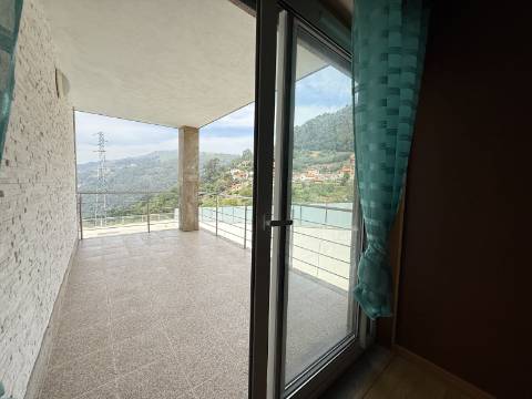 Moradia V4 c/ Piscina em Cendufe, Arcos de Valdevez