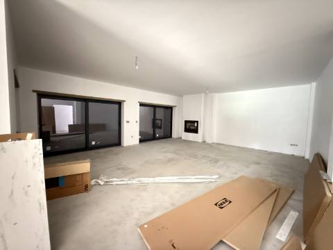 Moradia V4 em Britelo, Ponte da Barca