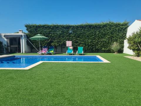 Moradia T4 de luxo perto da praia de 2019