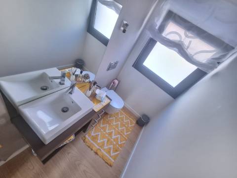 Moradia T4 de luxo perto da praia de 2019