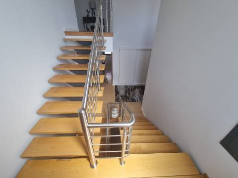 Moradia T4 de luxo perto da praia de 2019