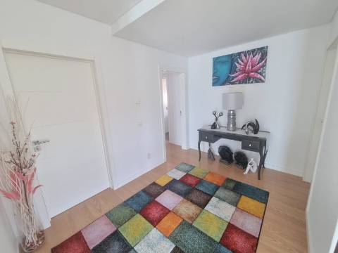 Moradia T4 de luxo perto da praia de 2019