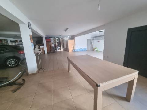 Moradia T4 de luxo perto da praia de 2019