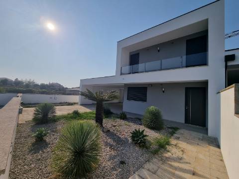 Moradia T3 Nova Construção