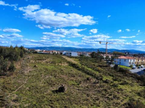 Lote para Construção em Vila Verde