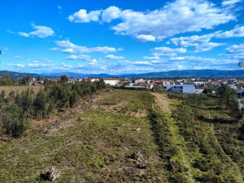 Lote para Construção em Vila Verde