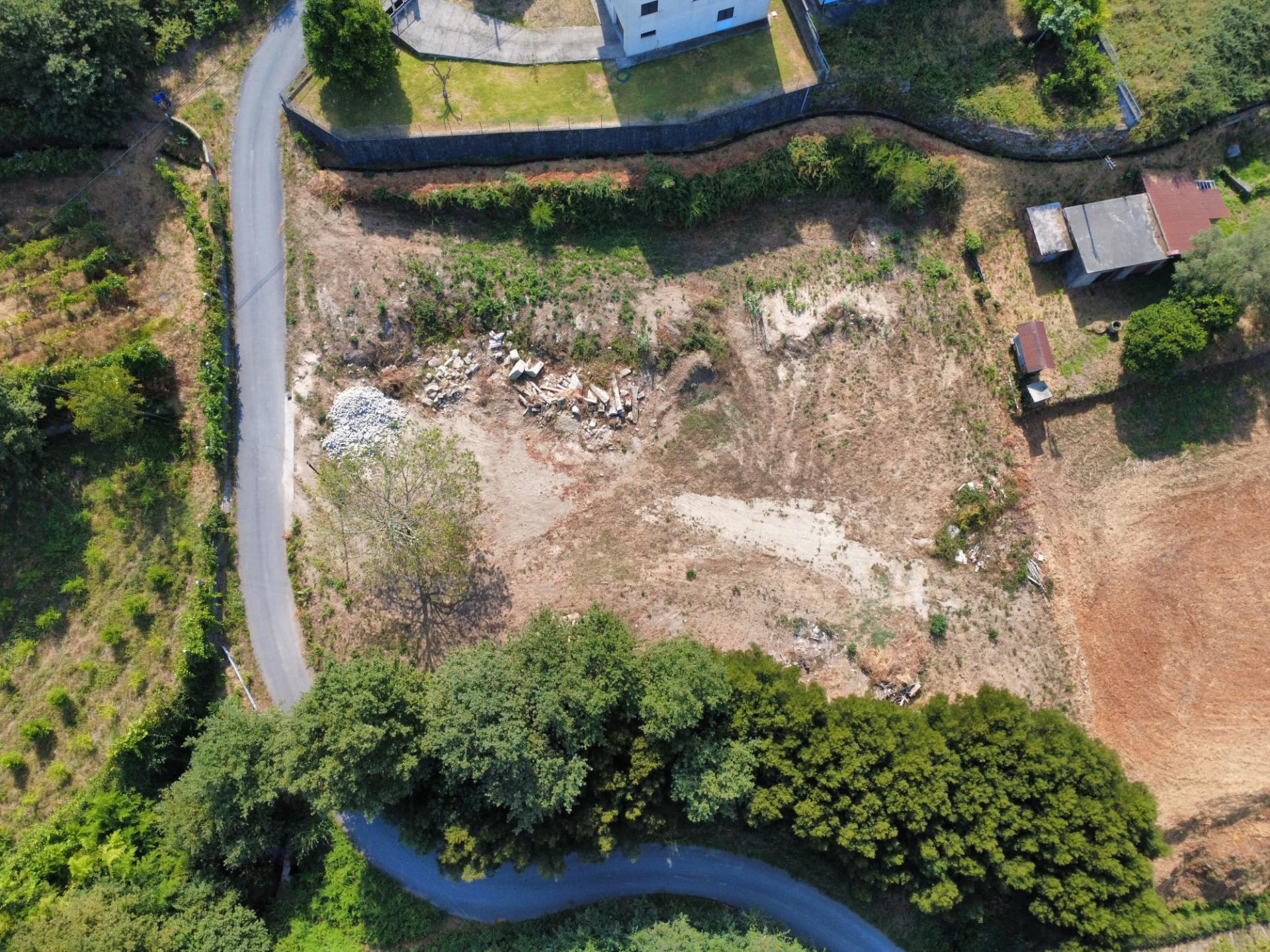 Terreno para Construção - Oportunidade de Investimento