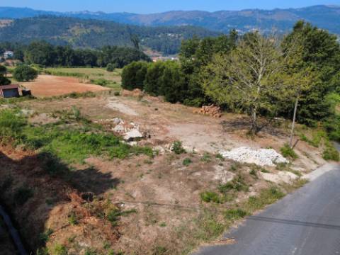 Terreno para Construção - Oportunidade de Investimento