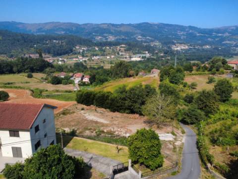 Terreno para Construção - Oportunidade de Investimento