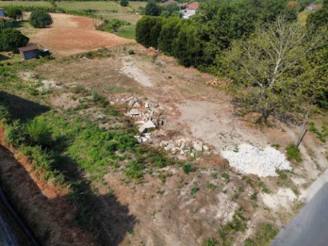 Terreno para Construção - Oportunidade de Investimento