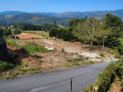 Terreno para Construção - Oportunidade de Investimento