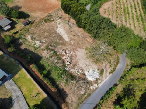terreno para construção em S.Cosme S.Damião