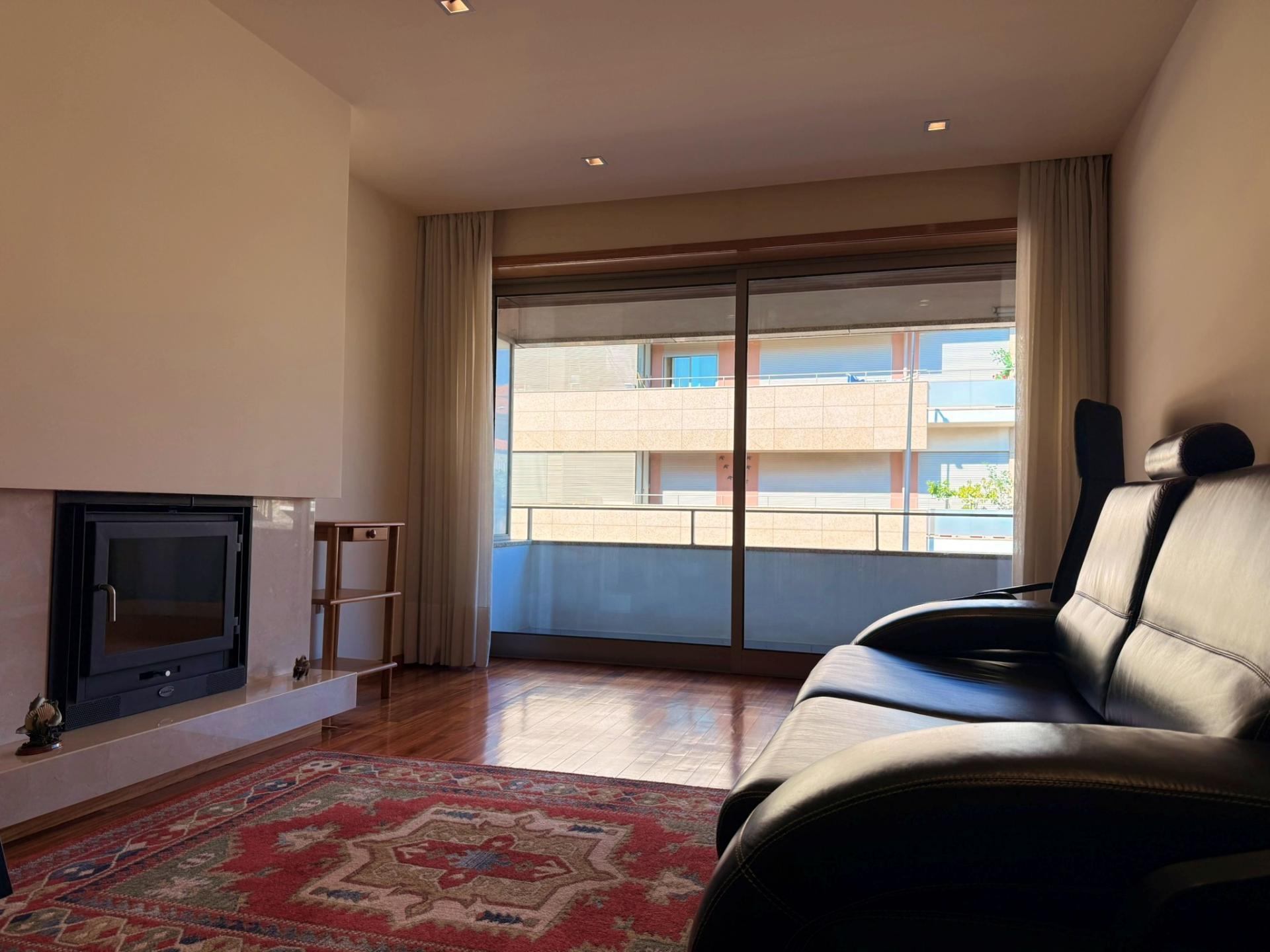 Apartamento T2 para Arrendamento - Arcos de Valdevez