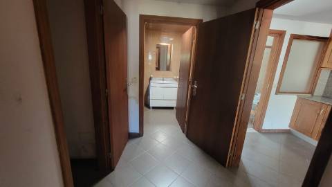 Moradia T2 tradicional em pedra